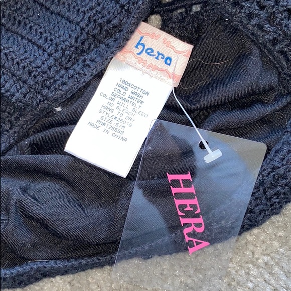 Crochet bathing suit - Picture 3 of 7